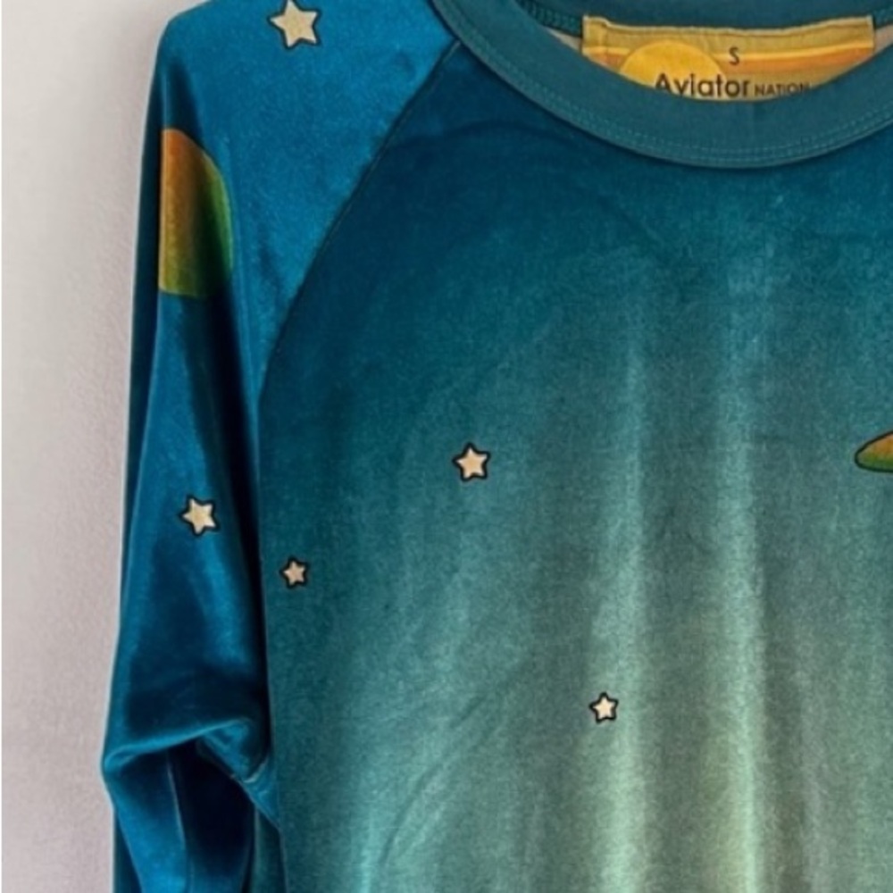 AVIATOR NATION — CELESTIAL SUN GALAXY VELOUR CREW NWT (oversized) - Picture 5 of 10